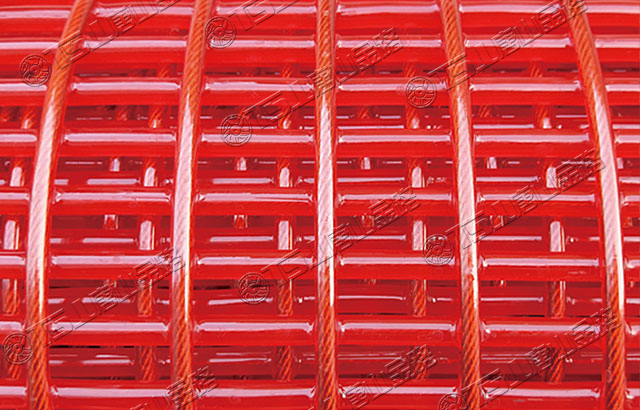 篩分設(shè)備選用聚氨酯篩網(wǎng)，高耐磨、壽命長