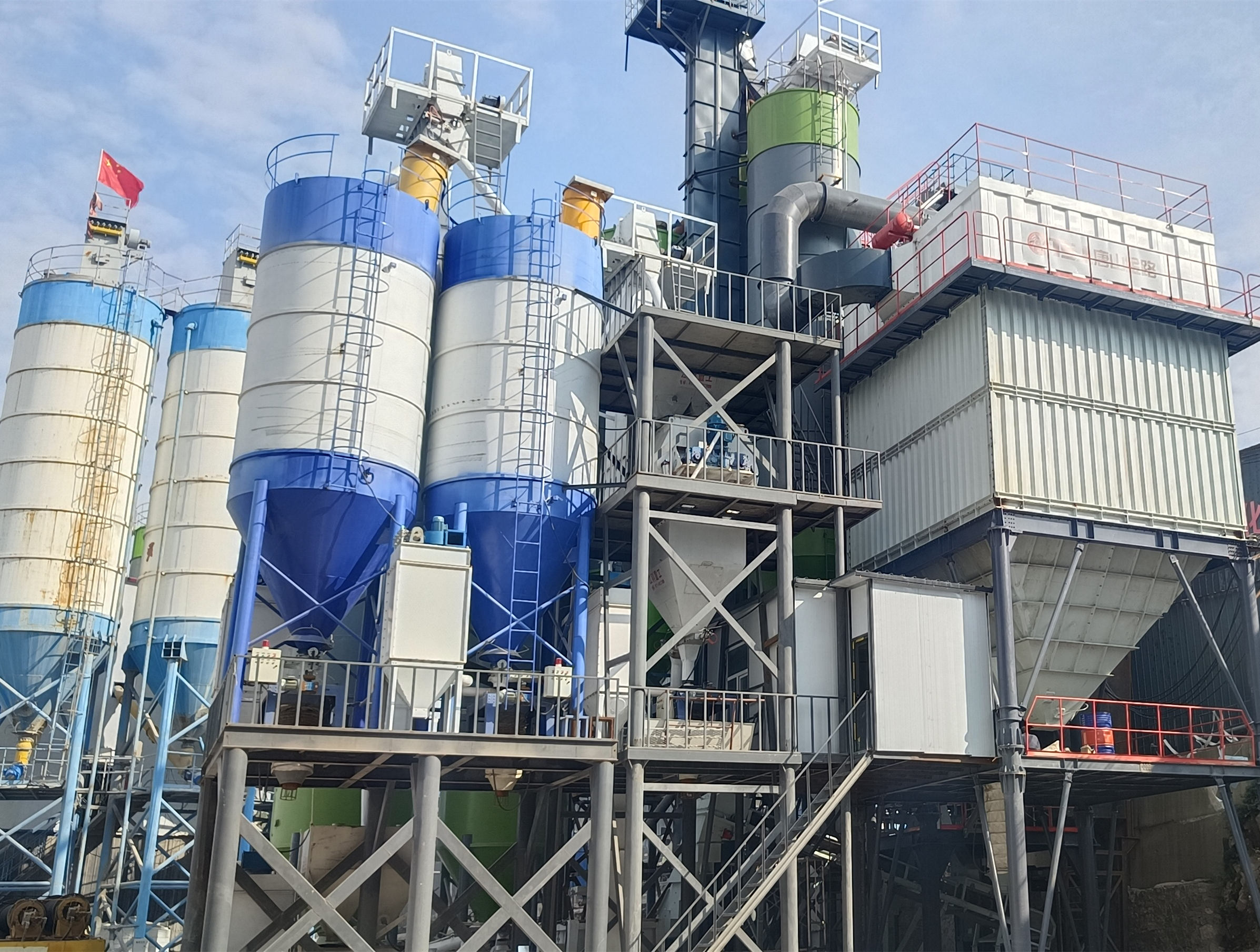 投資一套制砂樓或者一條制砂生產(chǎn)線需要考慮哪些因素呢？