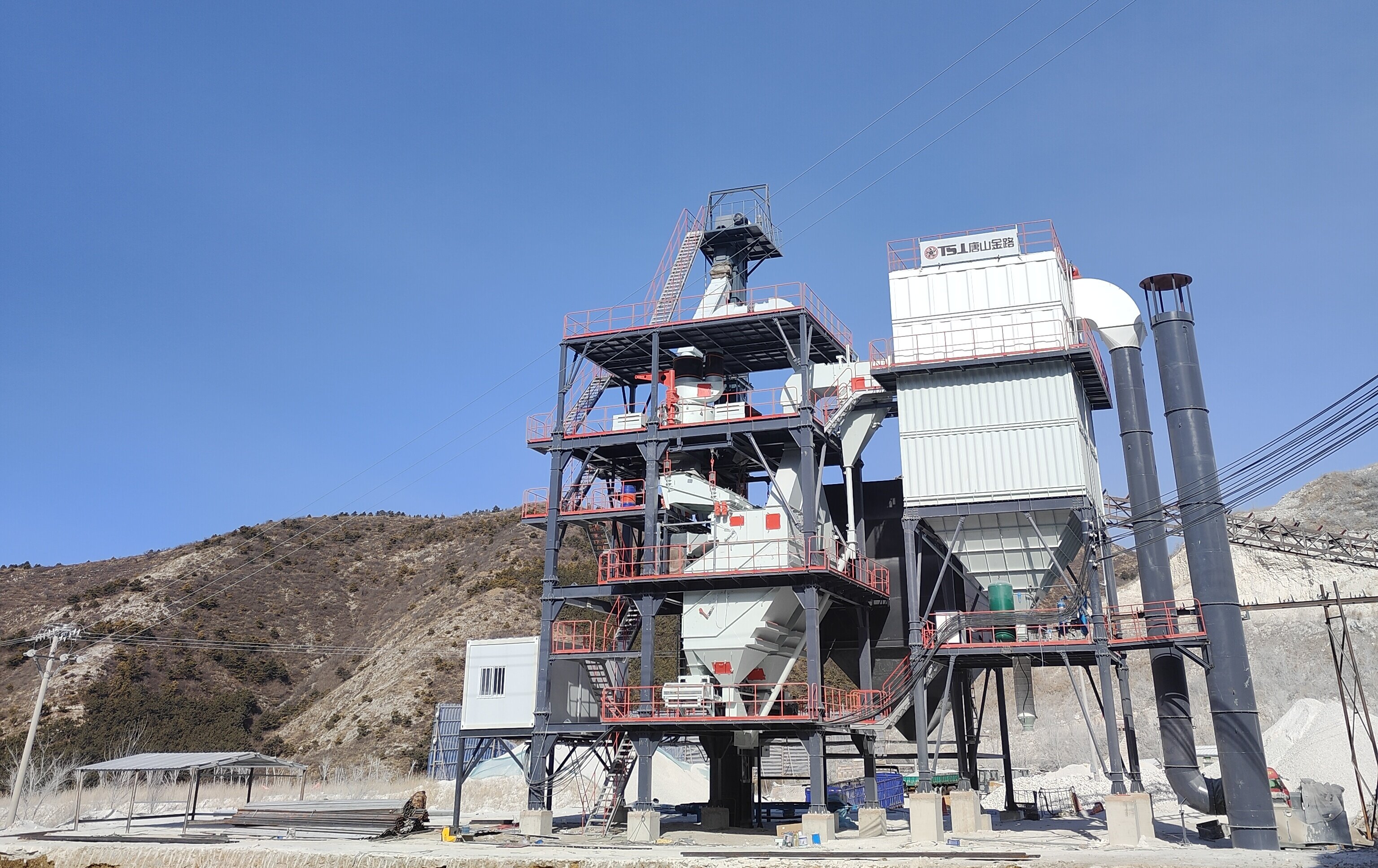 告別粉塵噪音！制砂樓如何改寫砂石行業(yè)環(huán)保格局？