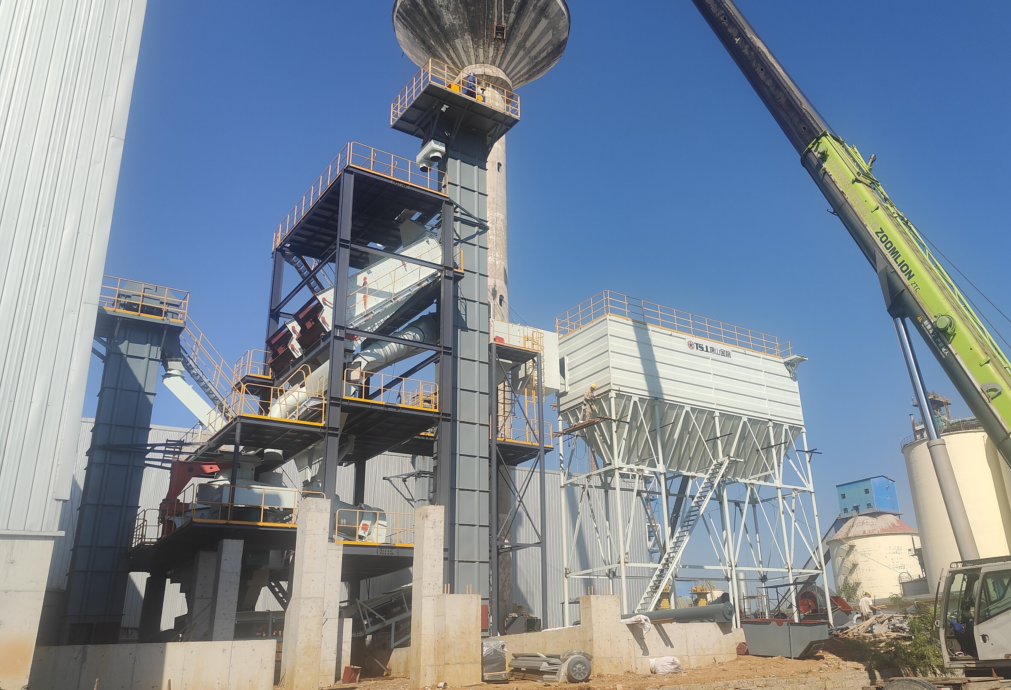 制砂樓石粉制砂：先篩后破，從源頭降低主機(jī)能耗